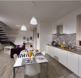 3 bedroom villa with jacuzzi, Castellammare del Golfo, sleeps 4-6